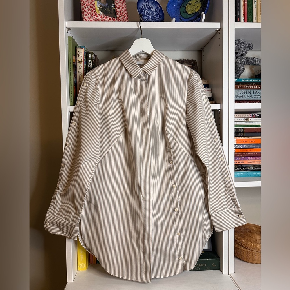 Akris Punto Strioed and buttoned Shirt.  Size 10
